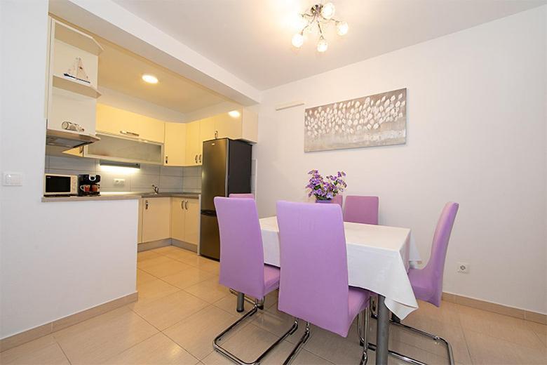 Apartmani Vice Brela Εξωτερικό φωτογραφία