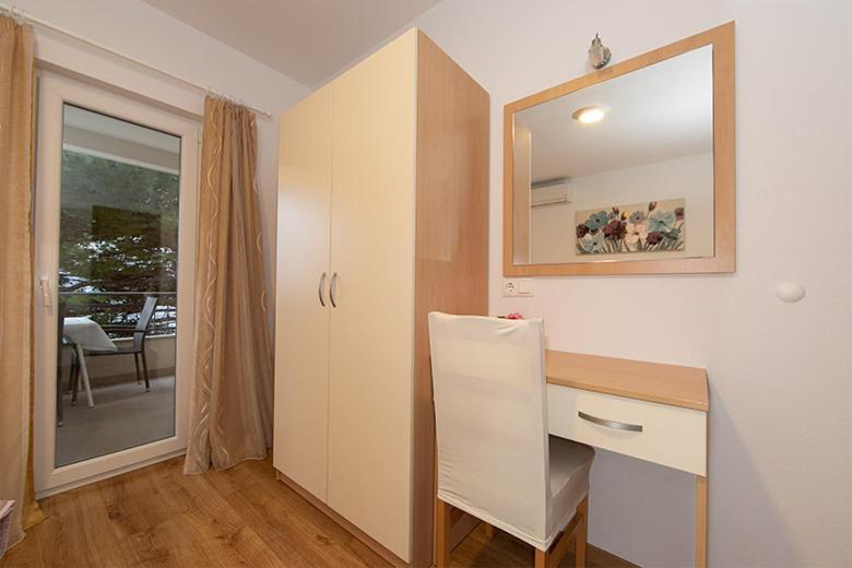 Apartmani Vice Brela Εξωτερικό φωτογραφία