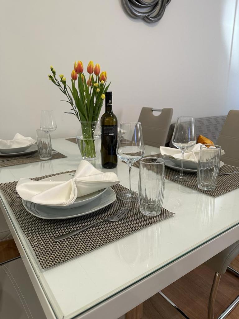 Apartmani Vice Brela Εξωτερικό φωτογραφία